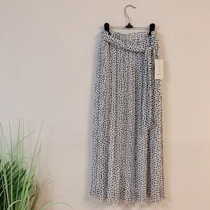 BNWT Anthropologie Joie White Pleated Midi Skirt  size M